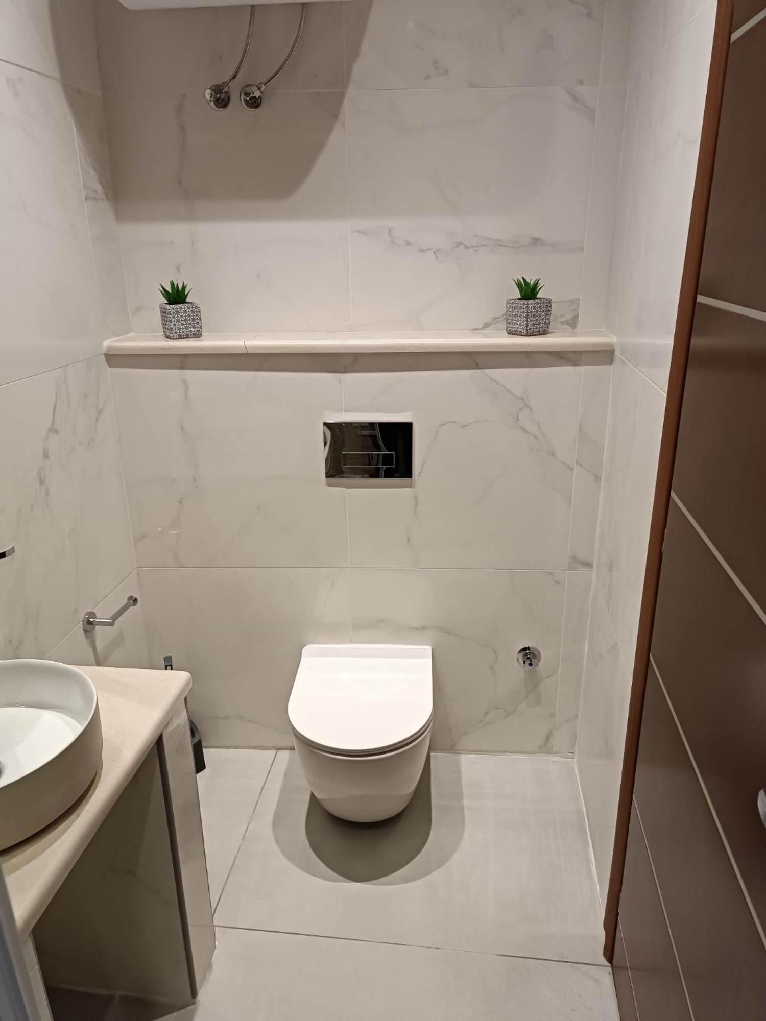 Newly Renovated Apartment Next To The Port Mantouki Eksteriør bilde