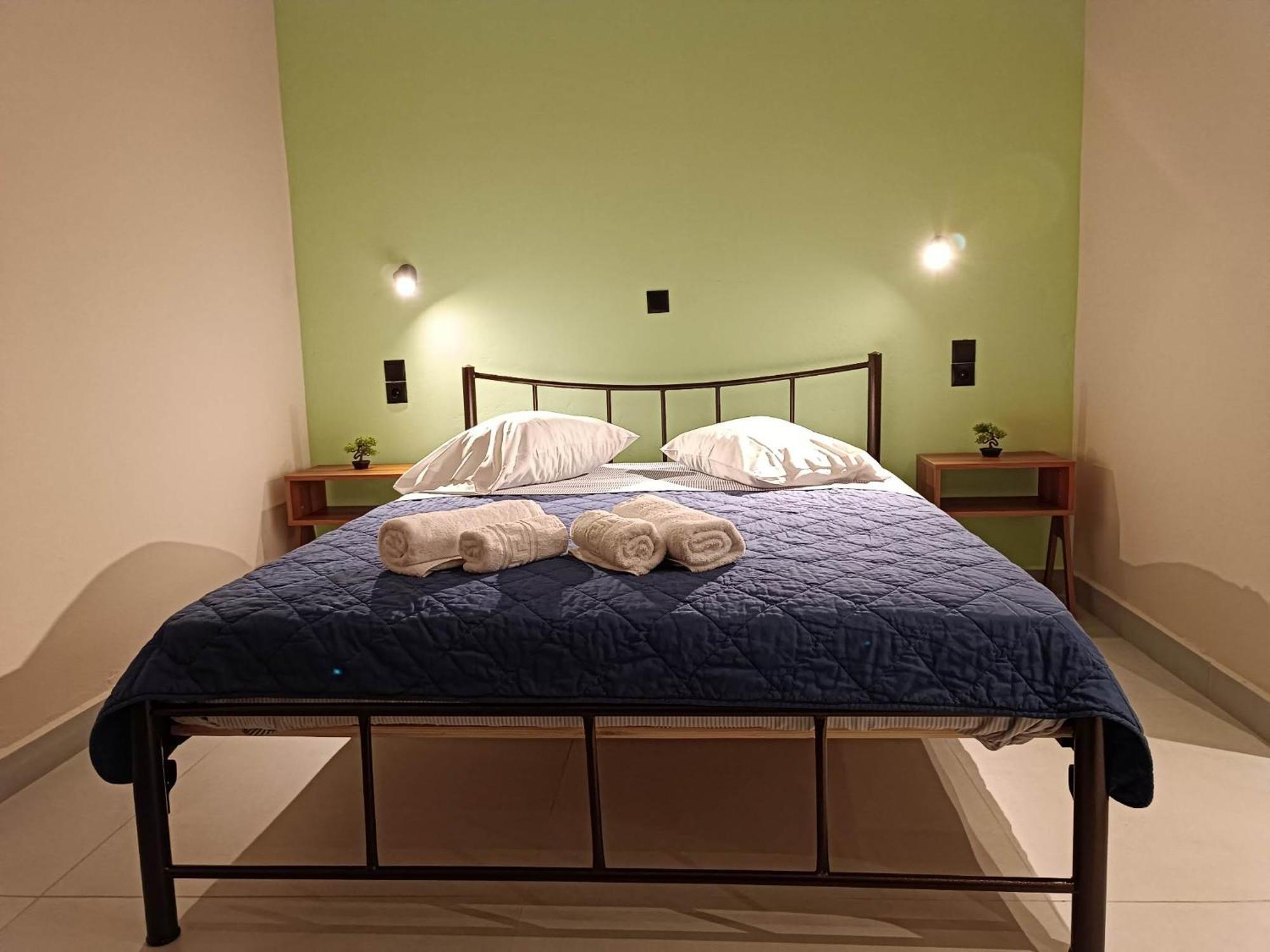 Newly Renovated Apartment Next To The Port Mantouki Eksteriør bilde